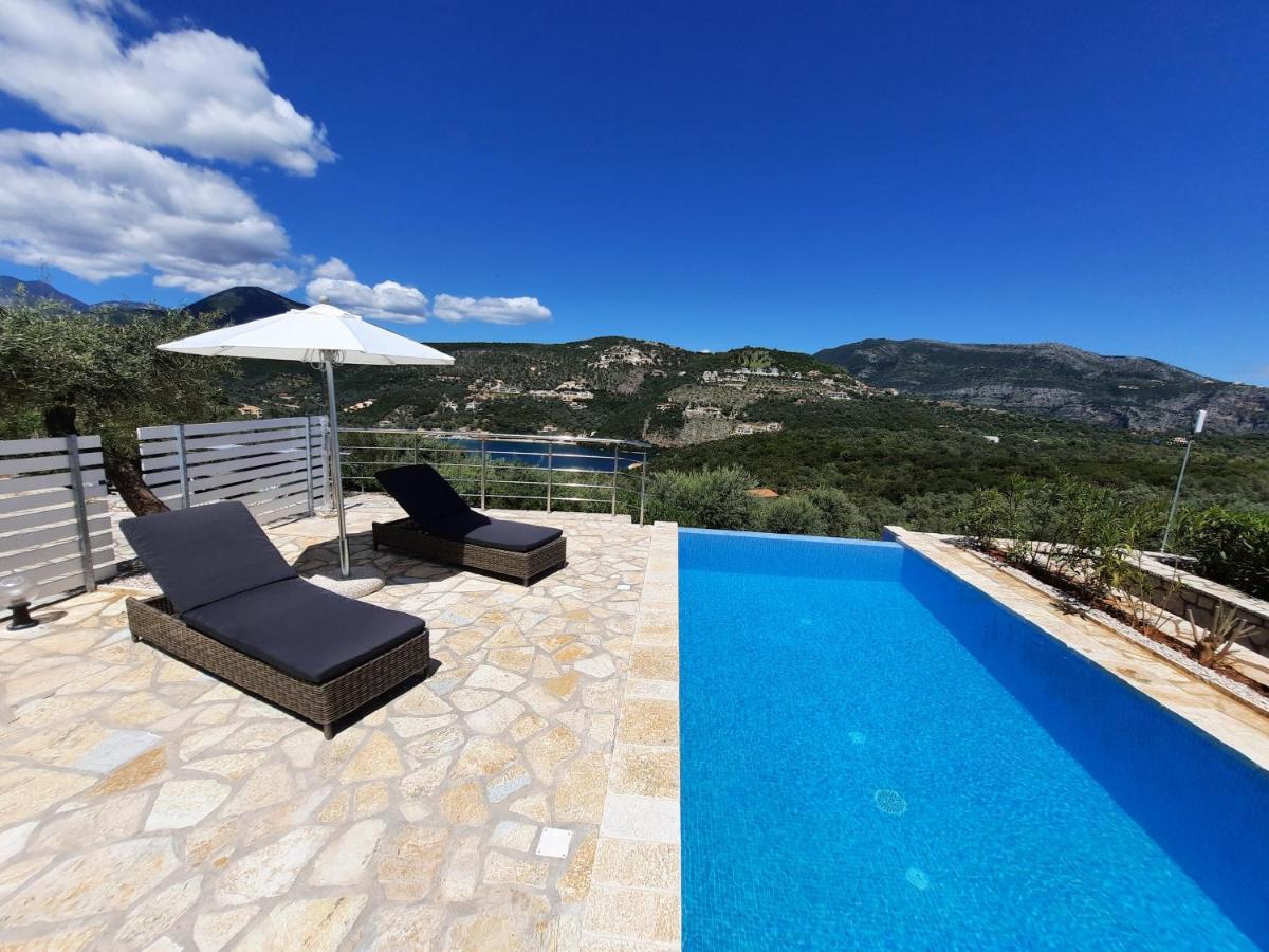 Villas Amantea- Four Villas With Big Pool And Infinity Pool Szívota Kültér fotó