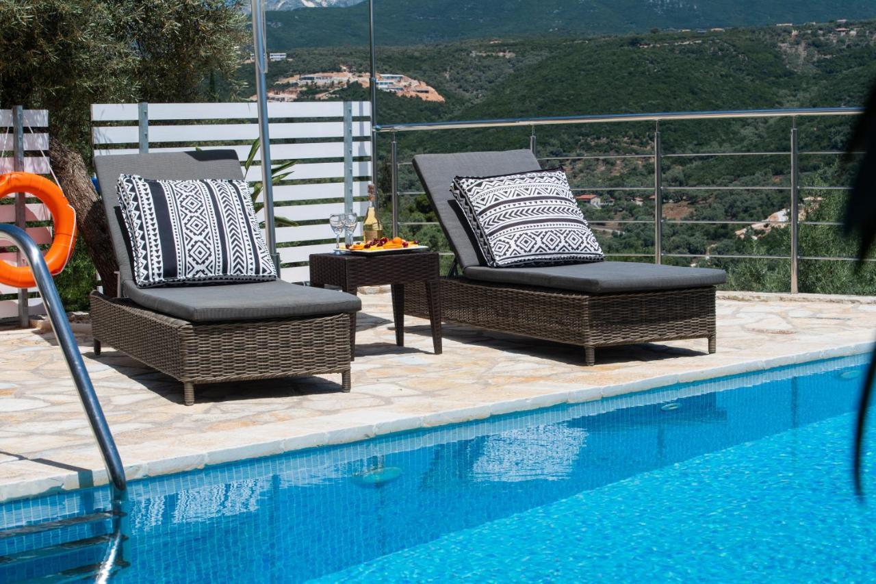 Villas Amantea- Four Villas With Big Pool And Infinity Pool Szívota Kültér fotó