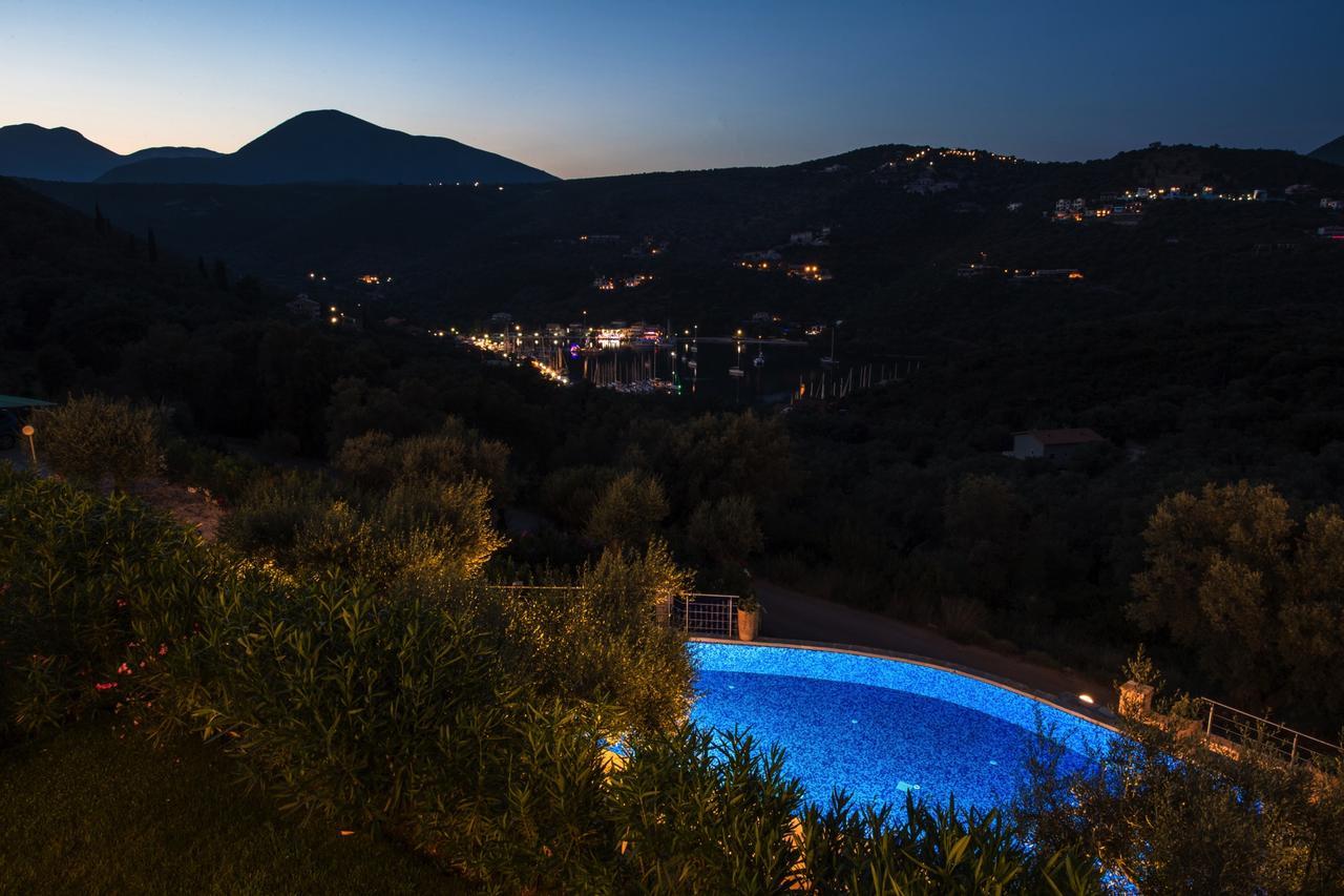 Villas Amantea- Four Villas With Big Pool And Infinity Pool Szívota Kültér fotó